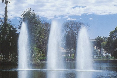 Floating Fountains and Aerators